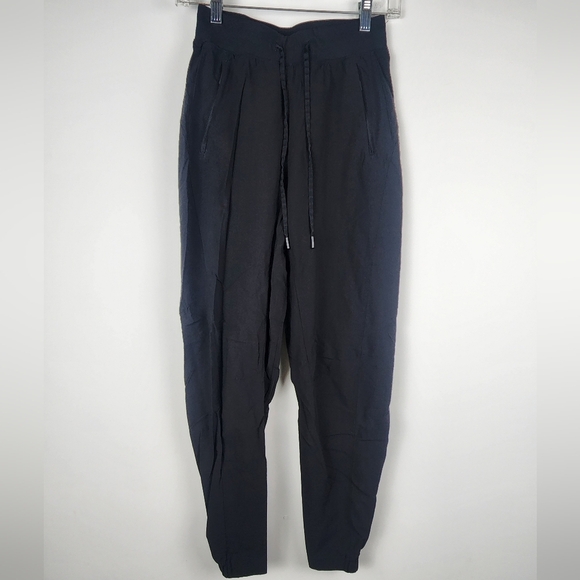 Lululemon License To Train High Rise Pant Jogger Black Womens 4 - Picture 1 of 9
